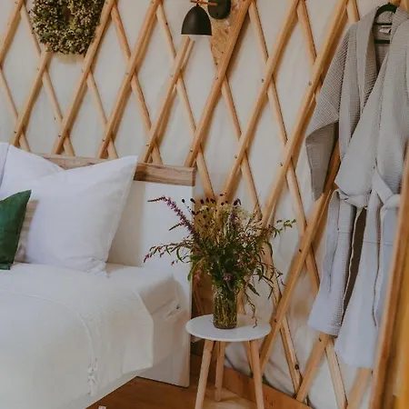 Szczere Pole Luxury tent *