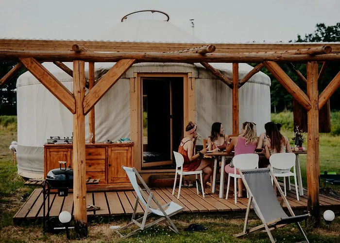 Szczere Pole Glamping *